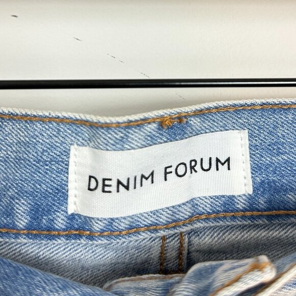 ARITZIA Denim Forum The '90s Cargo Mini Denim Skirt in Wash 7 Yrs Bleu Taboo - Picture 4 of 12